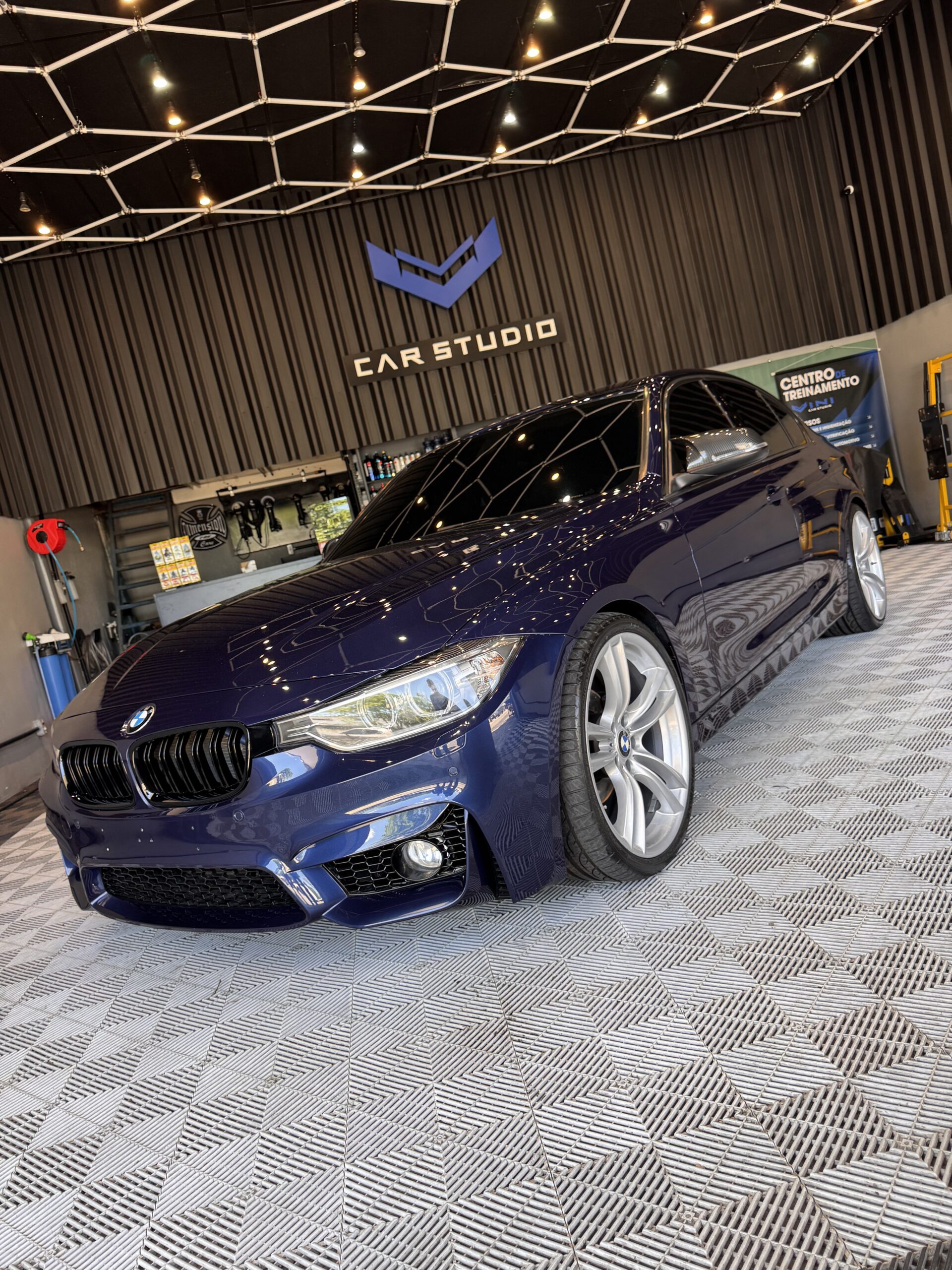 Trabalho Vini Car Studio 1
